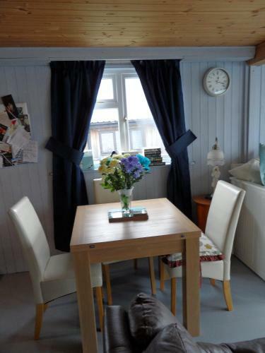 Houseboat Heyvon