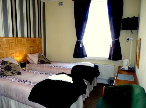 Hostal Come Ye In