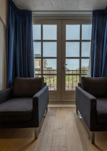 Strandhotel Duinheuvel