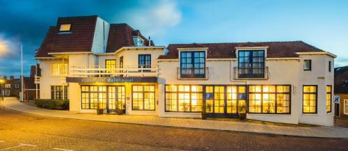 Strandhotel Duinheuvel
