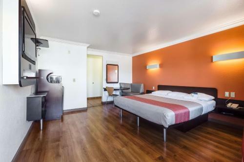 Hotel Motel 6 San Jose Convention Center