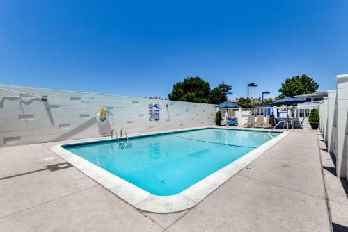 Hotel Motel 6 San Jose Convention Center