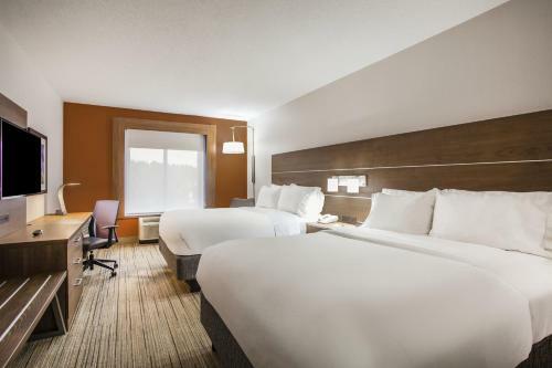Holiday Inn Express Hotel & Suites Inverness