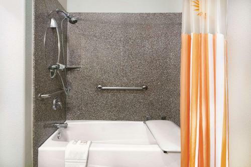 Hotel La Quinta By Wyndham Mercedes