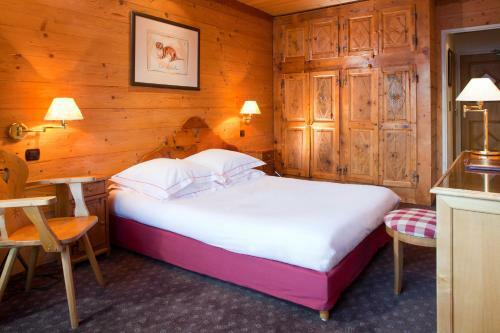 Hotel Carlina