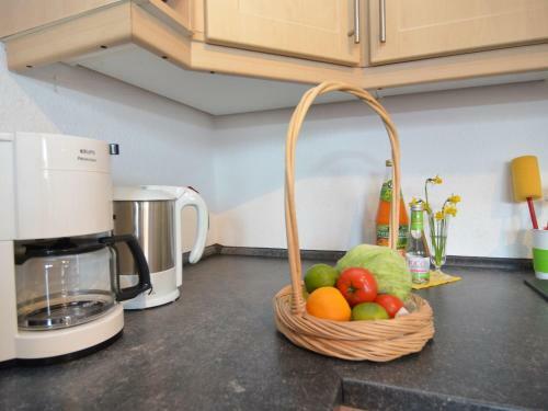 Cozy Apartment In Wichenstein With Large Garden