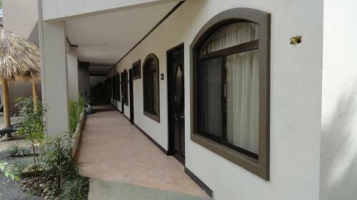Hotel Colono Beach