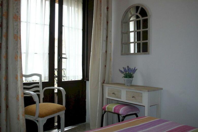 Hostal Pension El Portillo