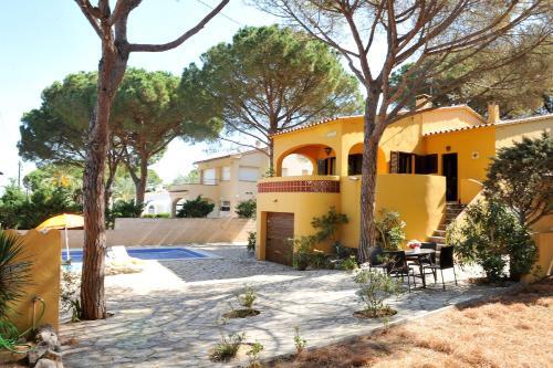 Villa Pinedes