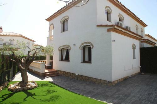 Arenda Holiday Home Masia 3