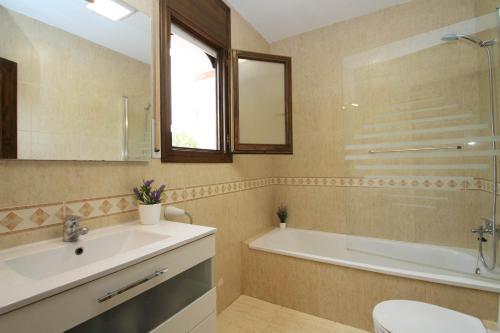 Arenda Holiday Home Masia 3