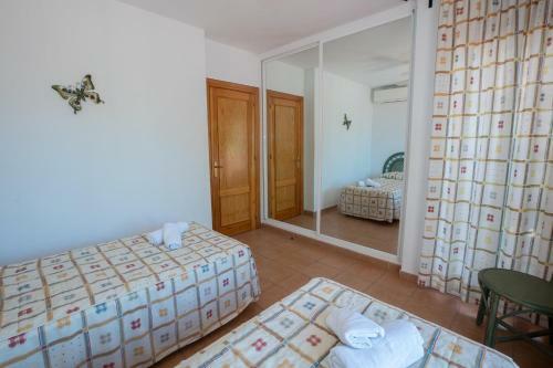 Ladera Del Mar Apartments