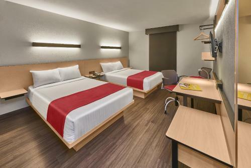 Hotel City Express Tepic