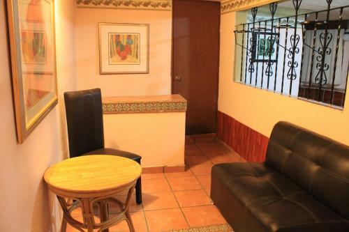 Hotel 12 Reales
