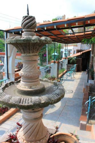 Hotel 12 Reales
