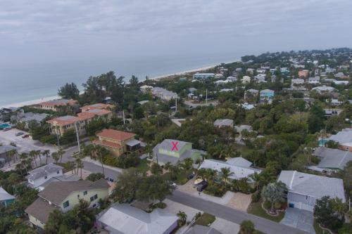 Key Lime Cottage West