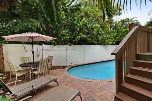 Key Lime Cottage West
