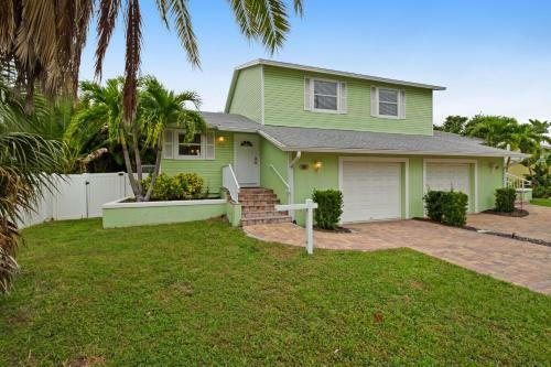 Key Lime Cottage West