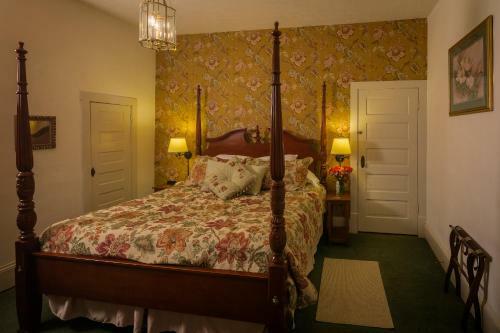 Bed & Breakfast Taylor House Inn