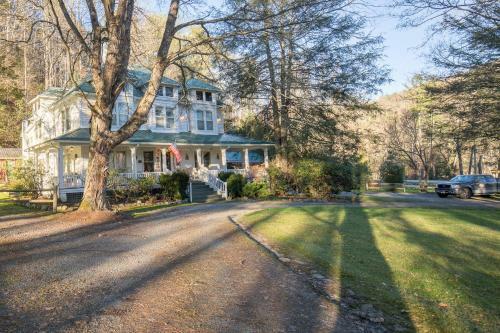 Bed & Breakfast Taylor House Inn