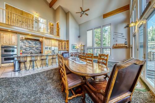 Cabin Sweet Cabin