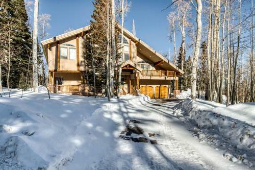 Cabin Sweet Cabin