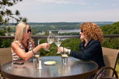 Hotel Chestnut Mountain Resort