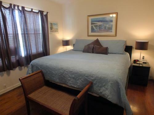 Hotel Holiday Isle Yacht Club