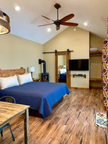 Baycrest Lodge