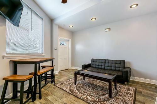 Apartamentos Stunning 1br Next To City Park By Hosteeva