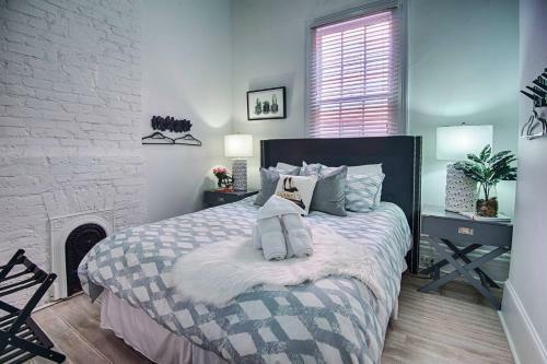 Apartamentos Five Br - Sleeps 10! Steps From French Quarter