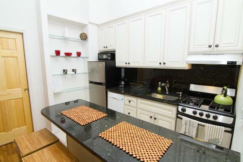 Gramercy Superior Apartments