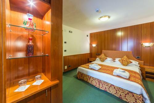 Hotel Excelsior Planet