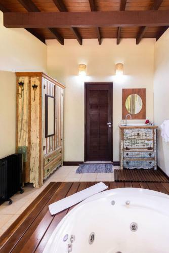 Hostal Pousada Jardim Das Montanhas