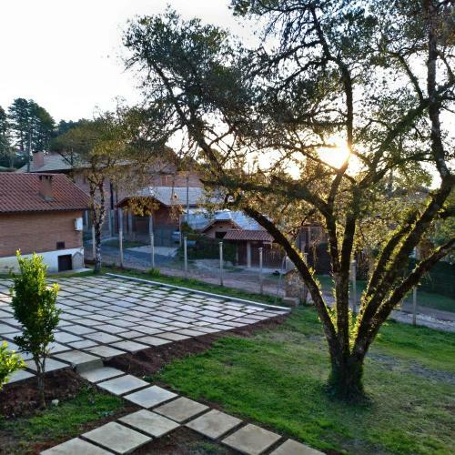 Hostal Ana Julia Chales