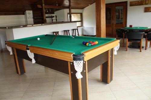 Hotel Ninho Do Falc�o