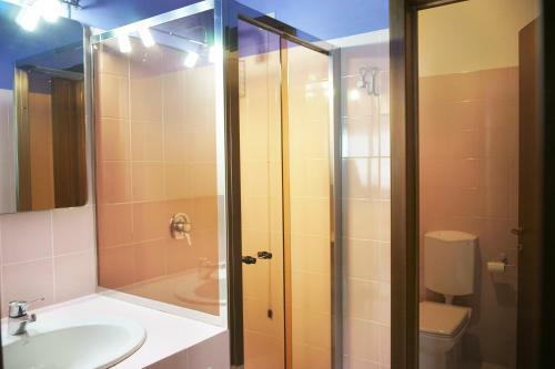 Hostal Romeo's Guest House