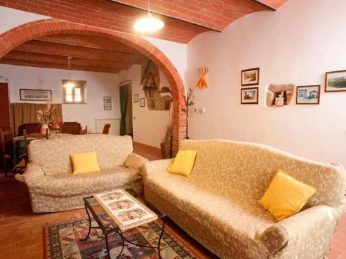 Fornoli Villa Sleeps 16 Pool Wifi