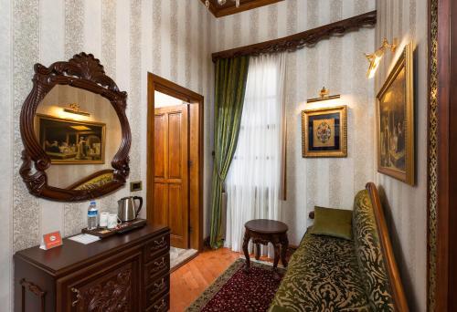 Hotel 1207
