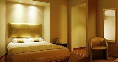 Hotel Arti�