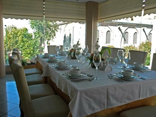 Hotel Arti�