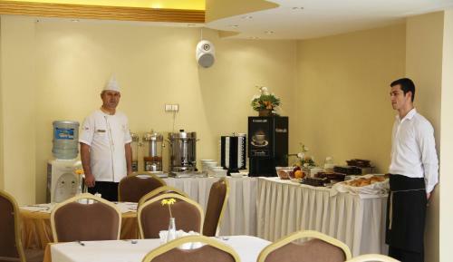 Hotel Arti�
