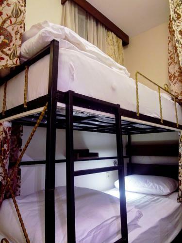 Stanpoli Hostel