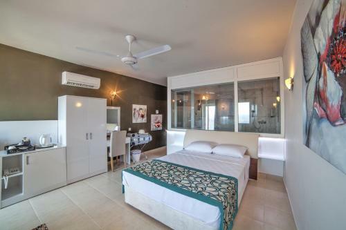 Sunset Villa Hotel