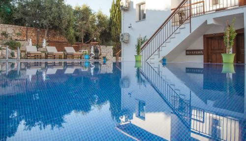 Sunset Villa Hotel