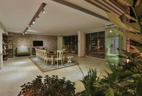 Arnna Hotel