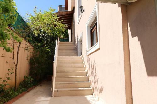 Asfar Villa