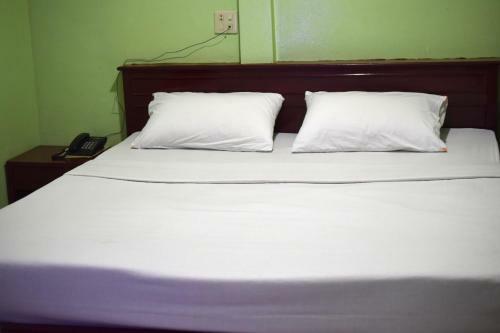 Posada Woodlands Inn