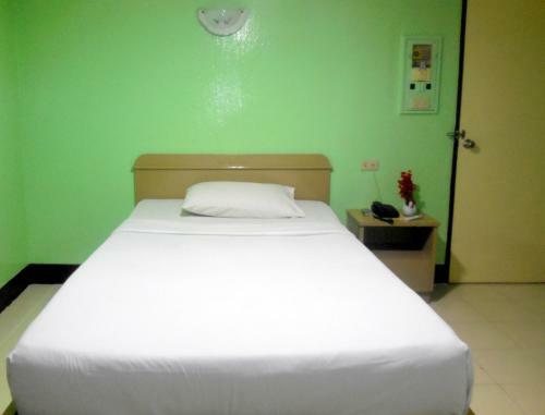 Posada Woodlands Inn