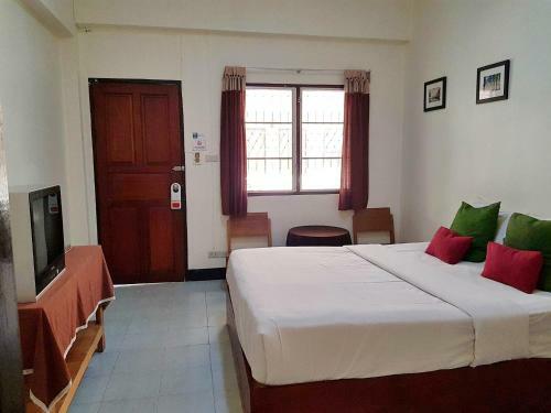 Hostal Thana Guesthouse